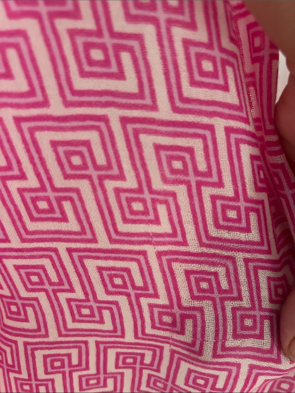 J. McLaughlin Pink/Cream Geometric Wrap Scarf - Picture 8 of 9